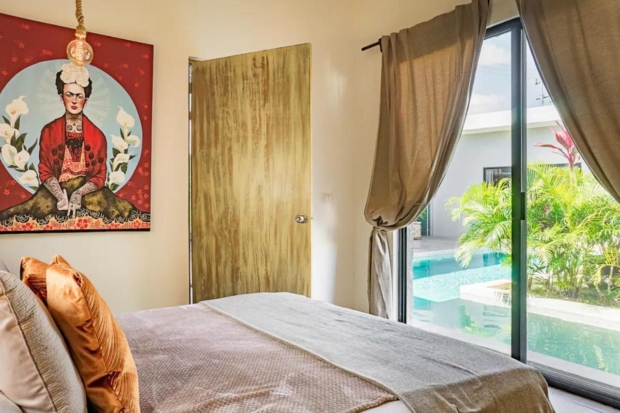 Villa Casa Lou, Large House And Pool, Beach Club Access à Tulum Extérieur photo
